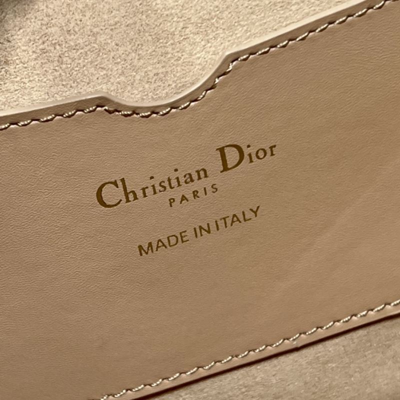 Christian Dior Montaigne Bags